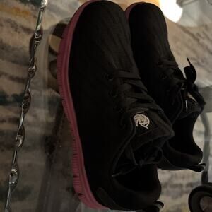 DYKHMILY Steel Toe Shoes For Woman Lightweight Saftey Size 7.5 Black and Pink